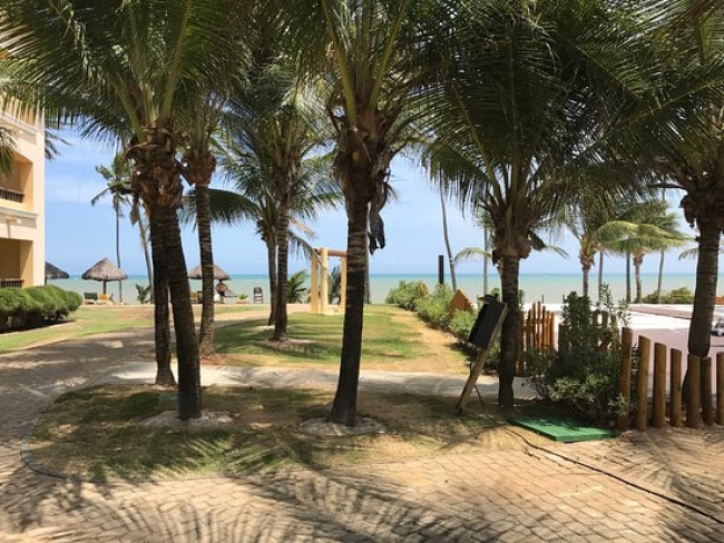 by  IBEROSTAR    Praia do Forte, Brasil             EXPERIENCIA  IBEROSTAR WAVES BAHIA