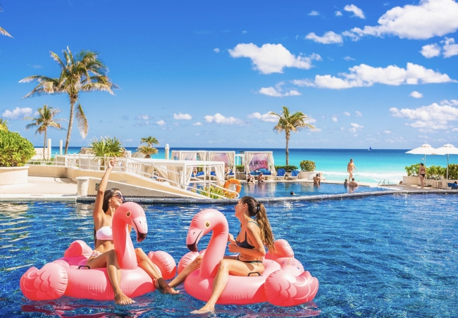 Cancun, Mexico🏖️  Exp. Sandos Canc�n 5★🏖️☀️super precio🏝️🌊_