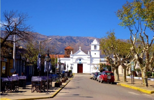 Merlo, Sierras Y Sol,  Argentina en Bus  🚌📸🌟
