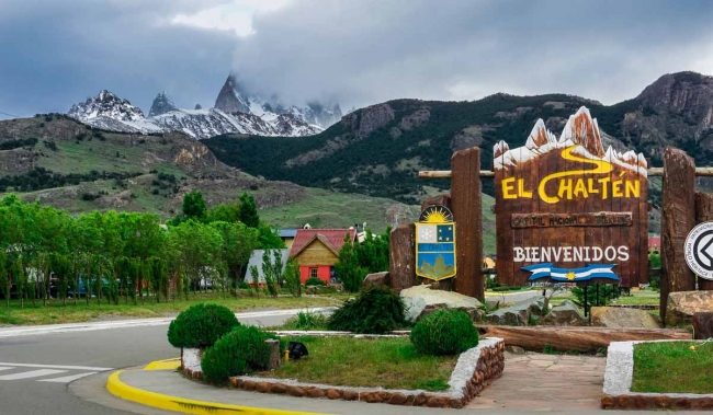 El Calafate con dia completo en el Chalten, Santa Cruz, Argentina  🧊🫐🚶🏻‍♀️🧗🏻