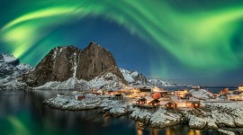 Auroras Boreales Escandinavia & Par�s 🦌🛷🐕‍❄️🌌🔭🗼